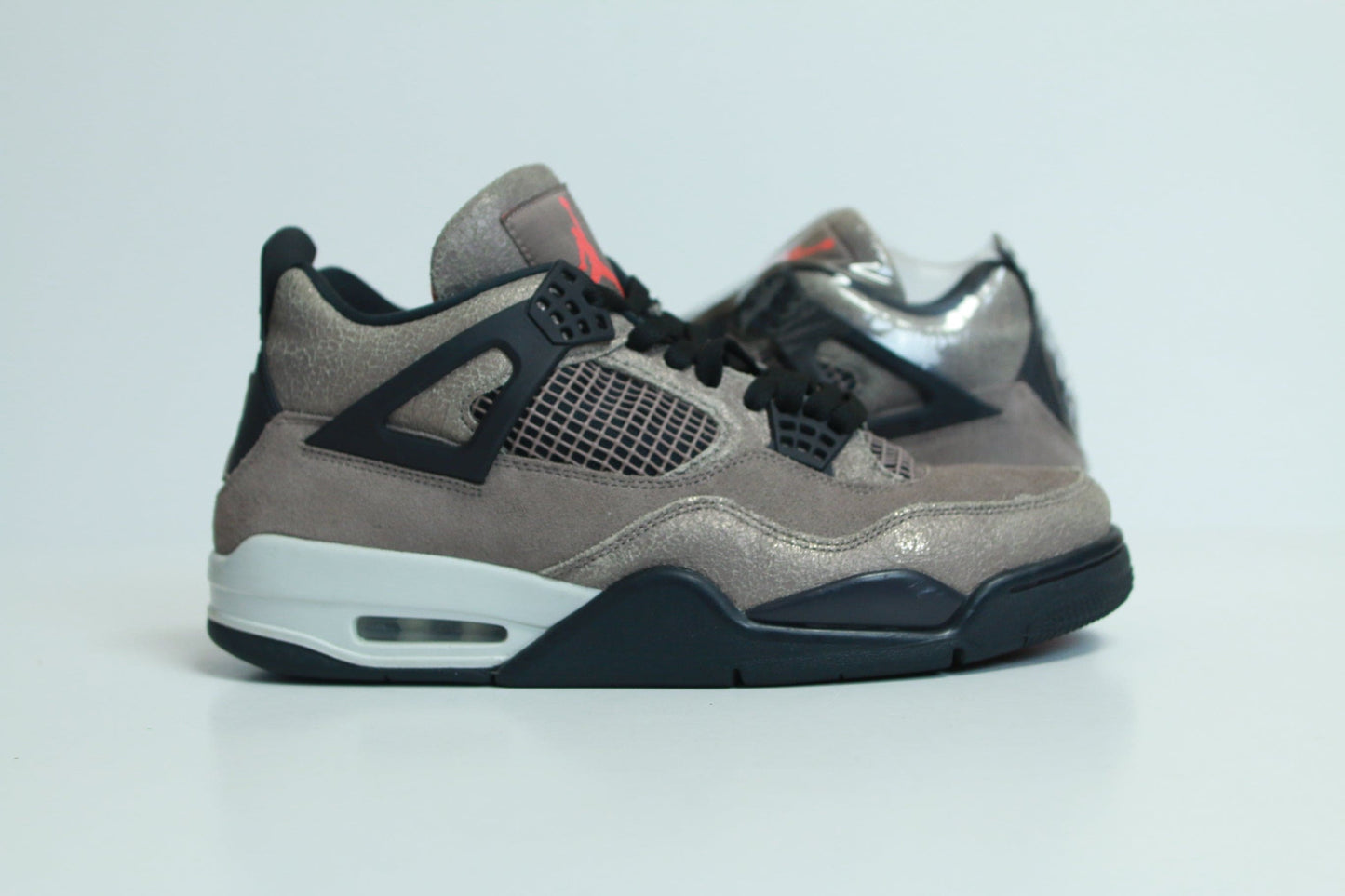 AJ4 TAUPE HAZE USED 11M