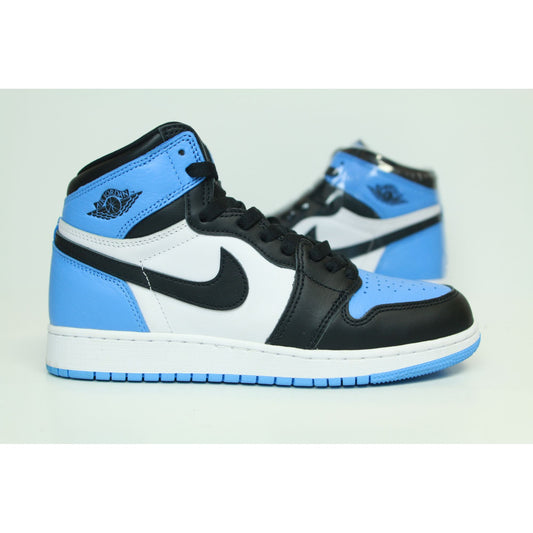 AJ1 UNC TOE USED SIZE 7Y