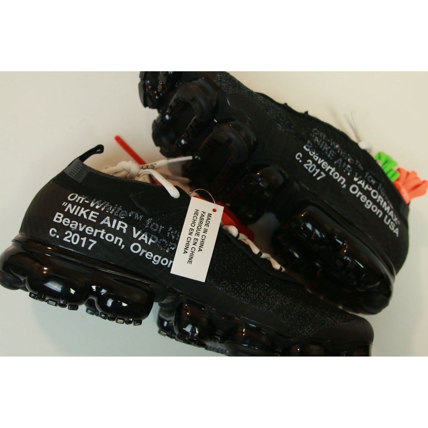 OFF WHITE X NIKE VAPORMAX DS SIZE 9M CON